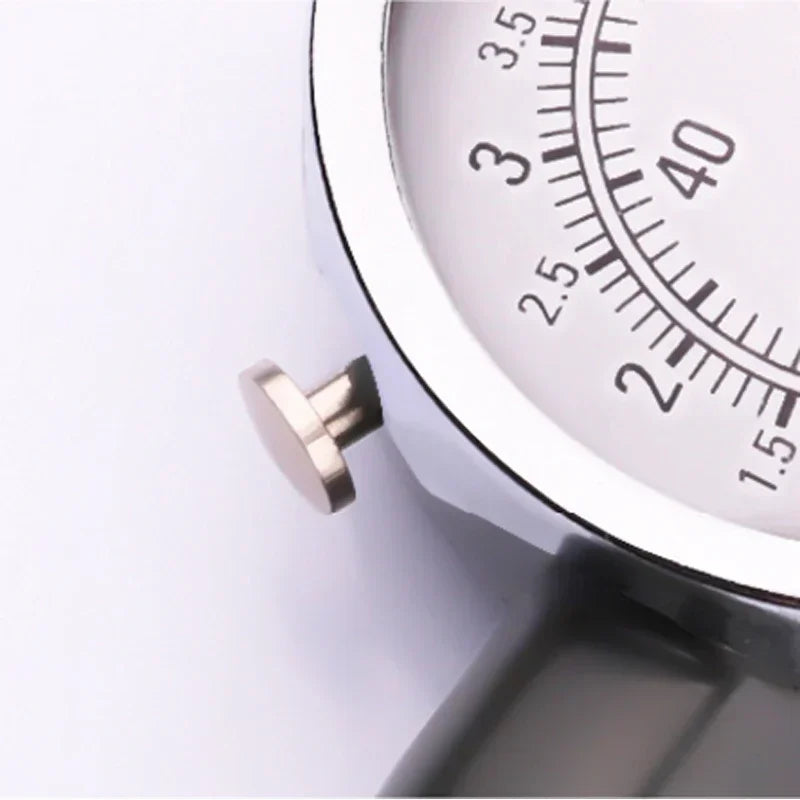 Digital Tire Pressure Gauge – High-Precision PSI, BAR & KPA Gauge with Deflation Valve