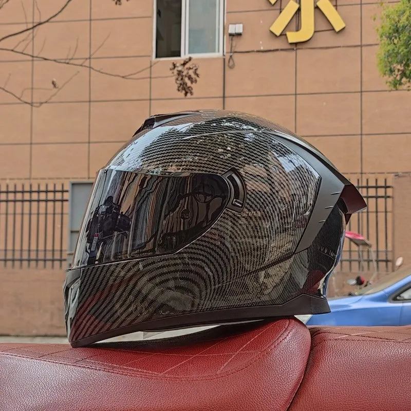 Integral Full Face Helmet