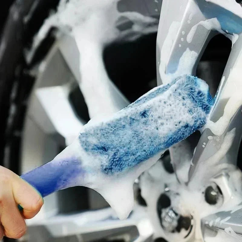 Long-Handle Microfiber Wheel Detailing