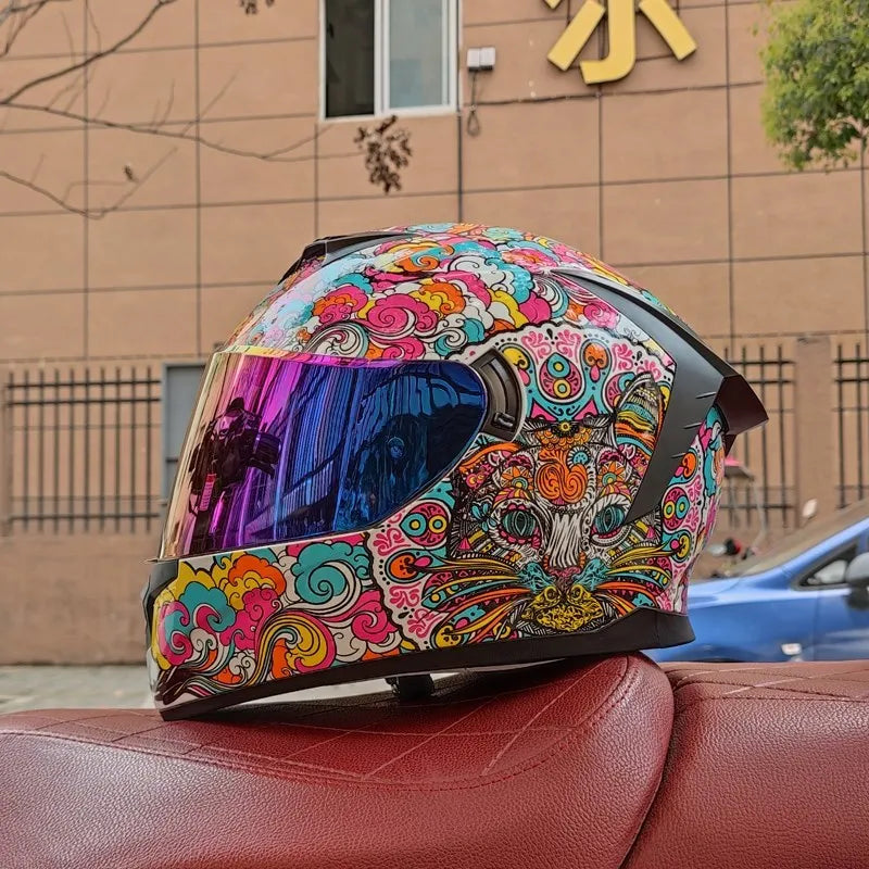 Integral Full Face Helmet