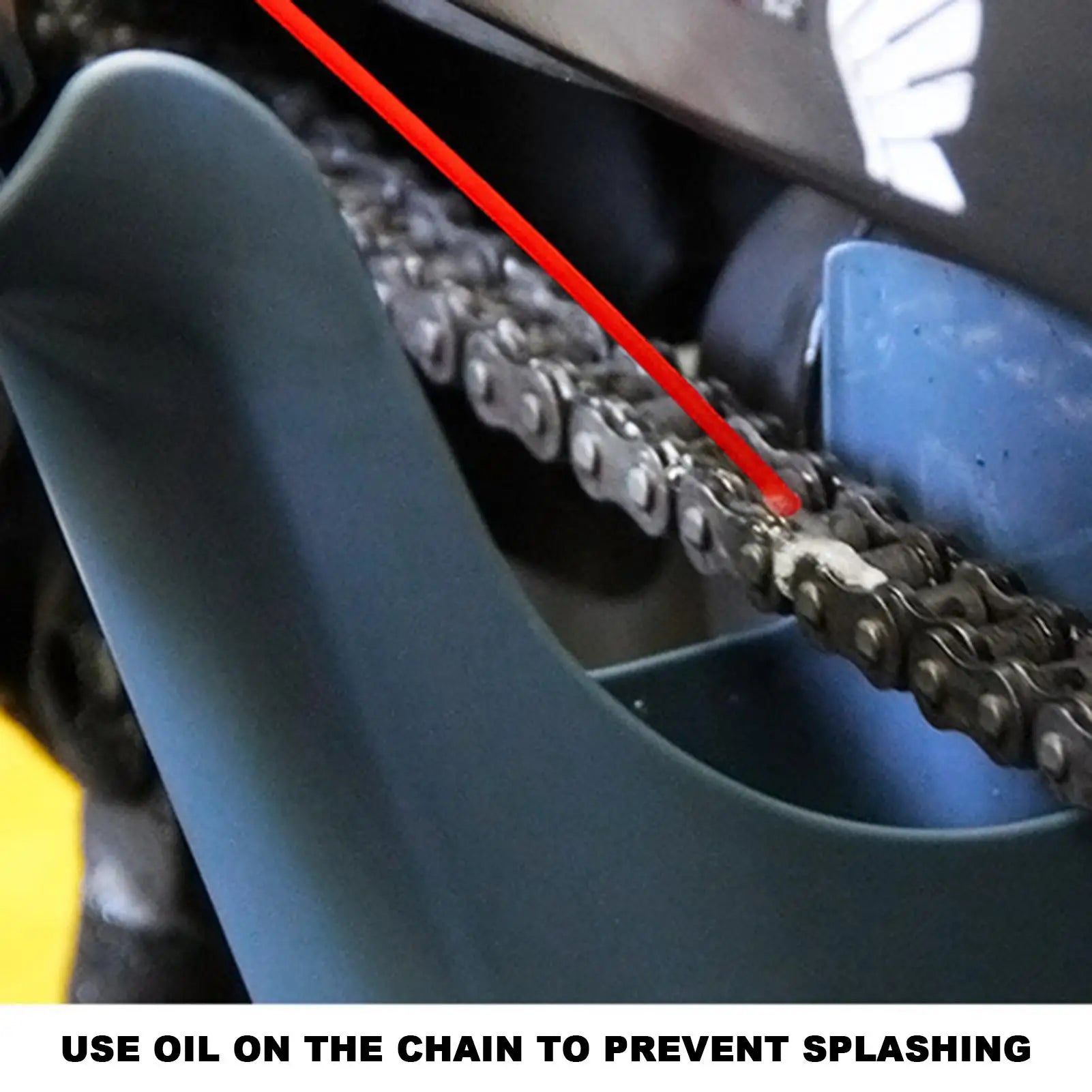 Motorcycle & Bicycle Chain Oil Storage Splash-Proof Tool Box with Brush – ABS Chain Scrubber & Dirt Cleaner Kit for Mountain Road Folding Bike – $10