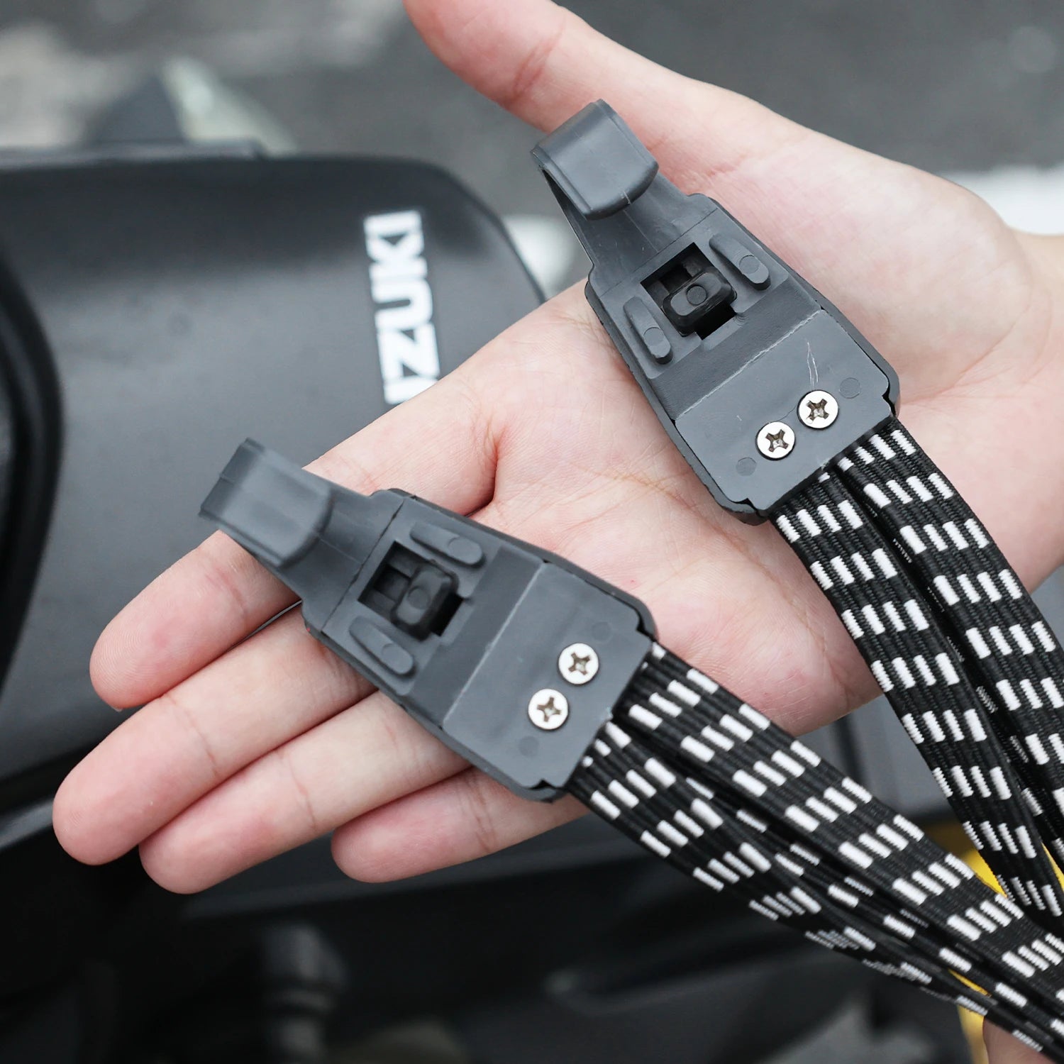 Bungee Straps – 90cm Adjustable Motorcycle Luggage & Helmet Strap