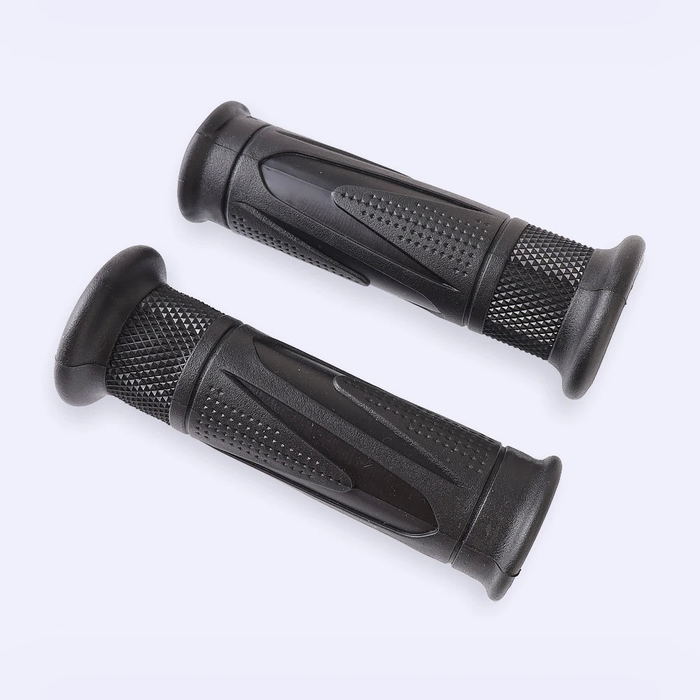 Triumph Motorcycle Handlebar Grips 25mm High Quality Rubber Striped Non-Slip Shockproof Handle Bar Grip Cover for Street Triple 765 Speed Triple Tiger 900 1200 Rocket 3 Scrambler 1200 Daytona Trident 660 – Black (1 Pair)