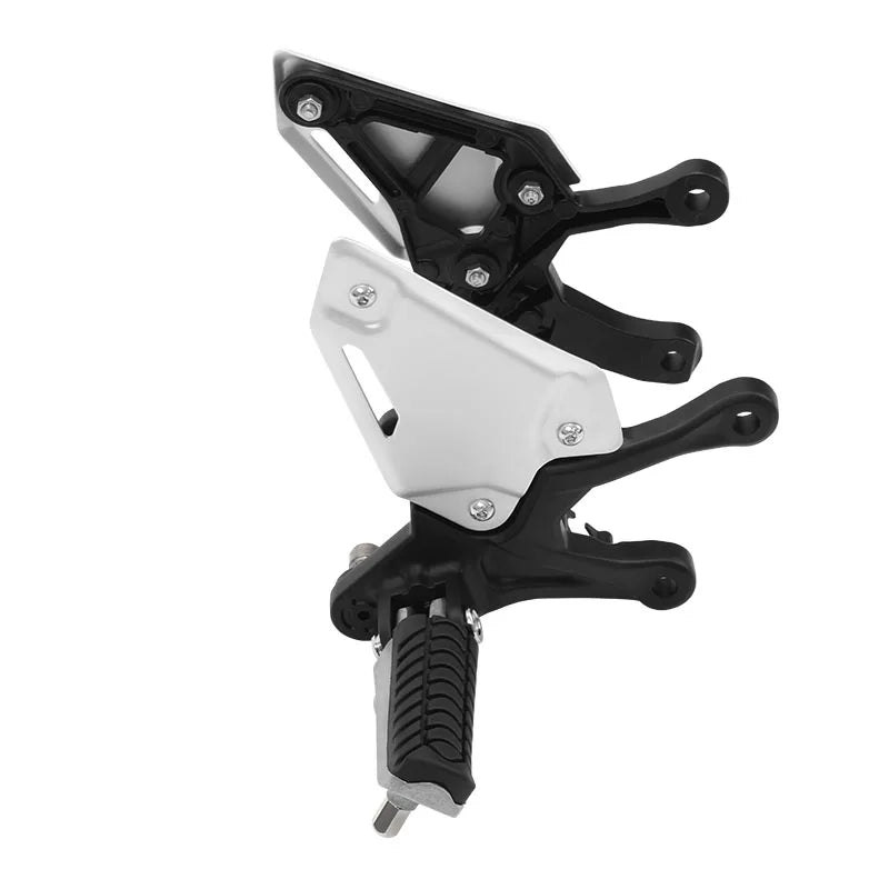 Motorcycle Front Rider Footpeg Pegs Pedal Bracket For Kawasaki Z900 2017-2024 2018 2019 2020
