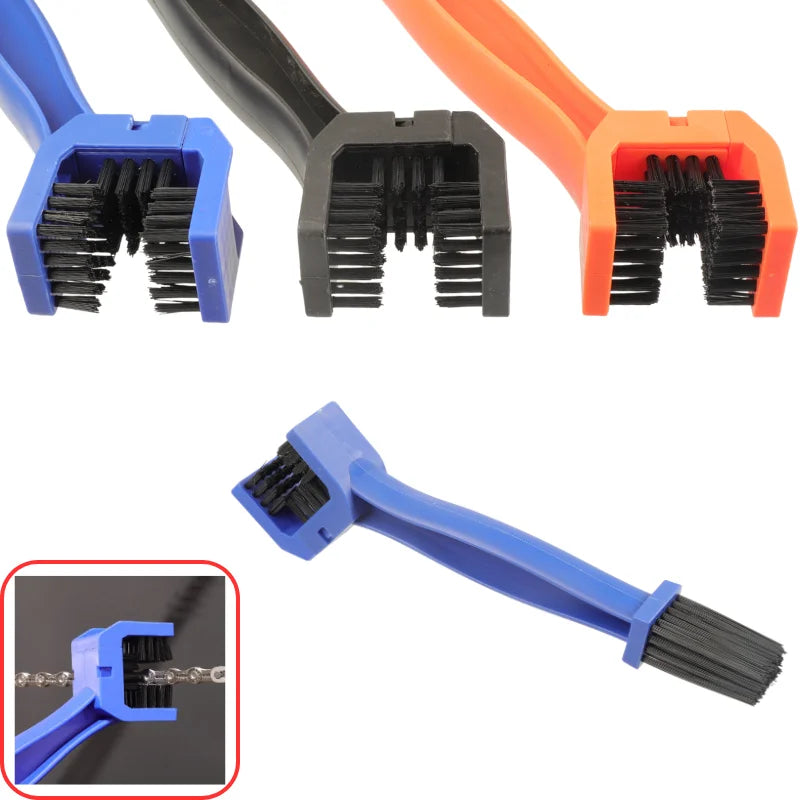 Chain Oil Storage Box & Brush Kit – Motorcycle & Bicycle Chain Cleaning Maintenance Organizer – Black / Blue / Orange – $18