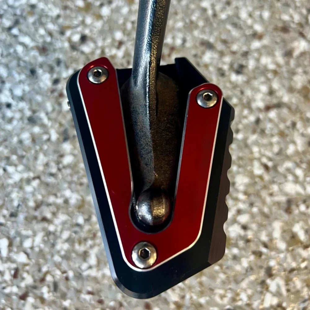 For Honda Goldwing 1800 GL1800 F6B 2002-2023 2024 Accessories Motorcycle Side Stand Support Pad Kickstand Enlarger Extension – MOWOK CNC Aluminum 6061 Black Red Blue Grey Silver