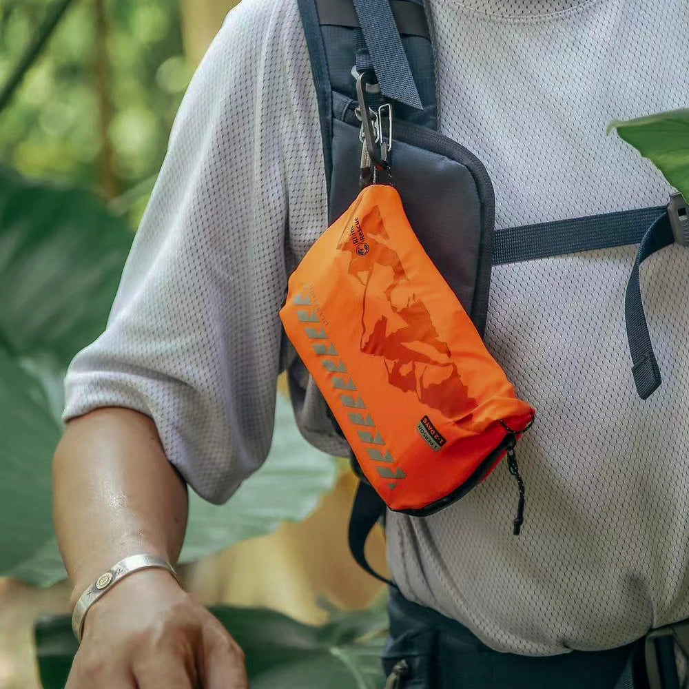 RHINO RESCUE Outdoor Travel First Aid Kit, Lightweight, Portable and Waterproof, Suitable for Hiking, Climbing, Car and Cycling
