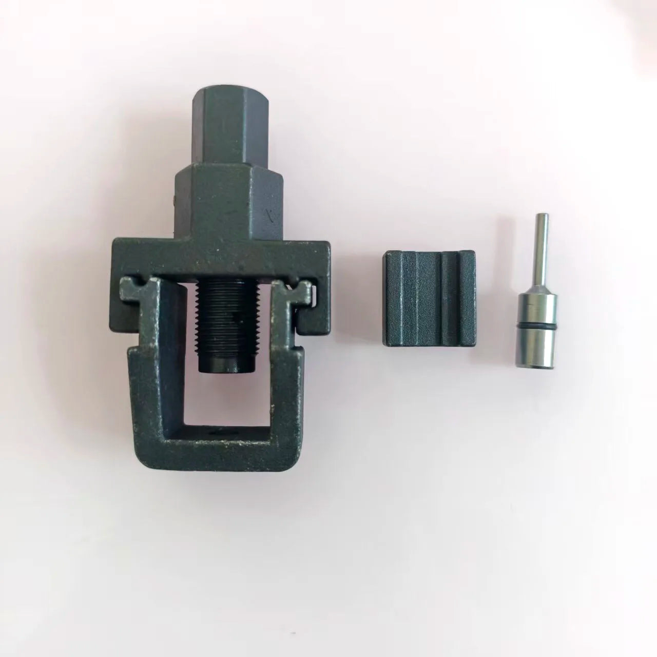 MZTI DID Style Chain Breaker & Riveting Tool – 520–630 O-Ring/X-Ring – Heat Treated Carbon Steel – from $12